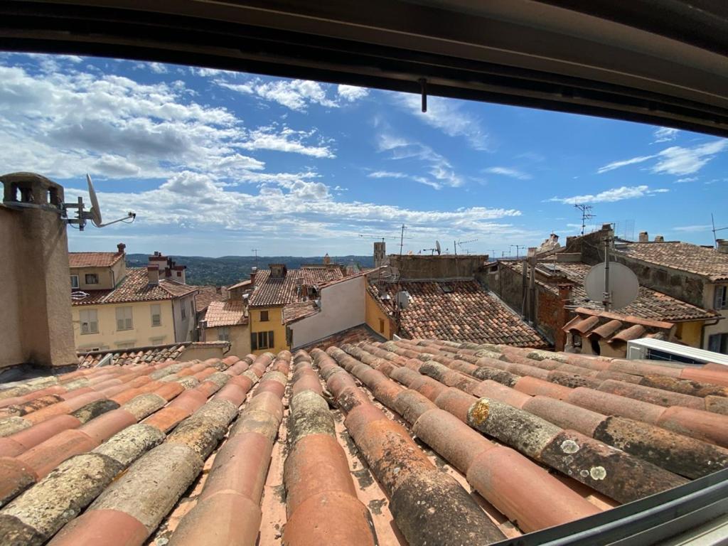 Charmant Appartement Terrasse Sur Les Toits Grasse Luaran gambar